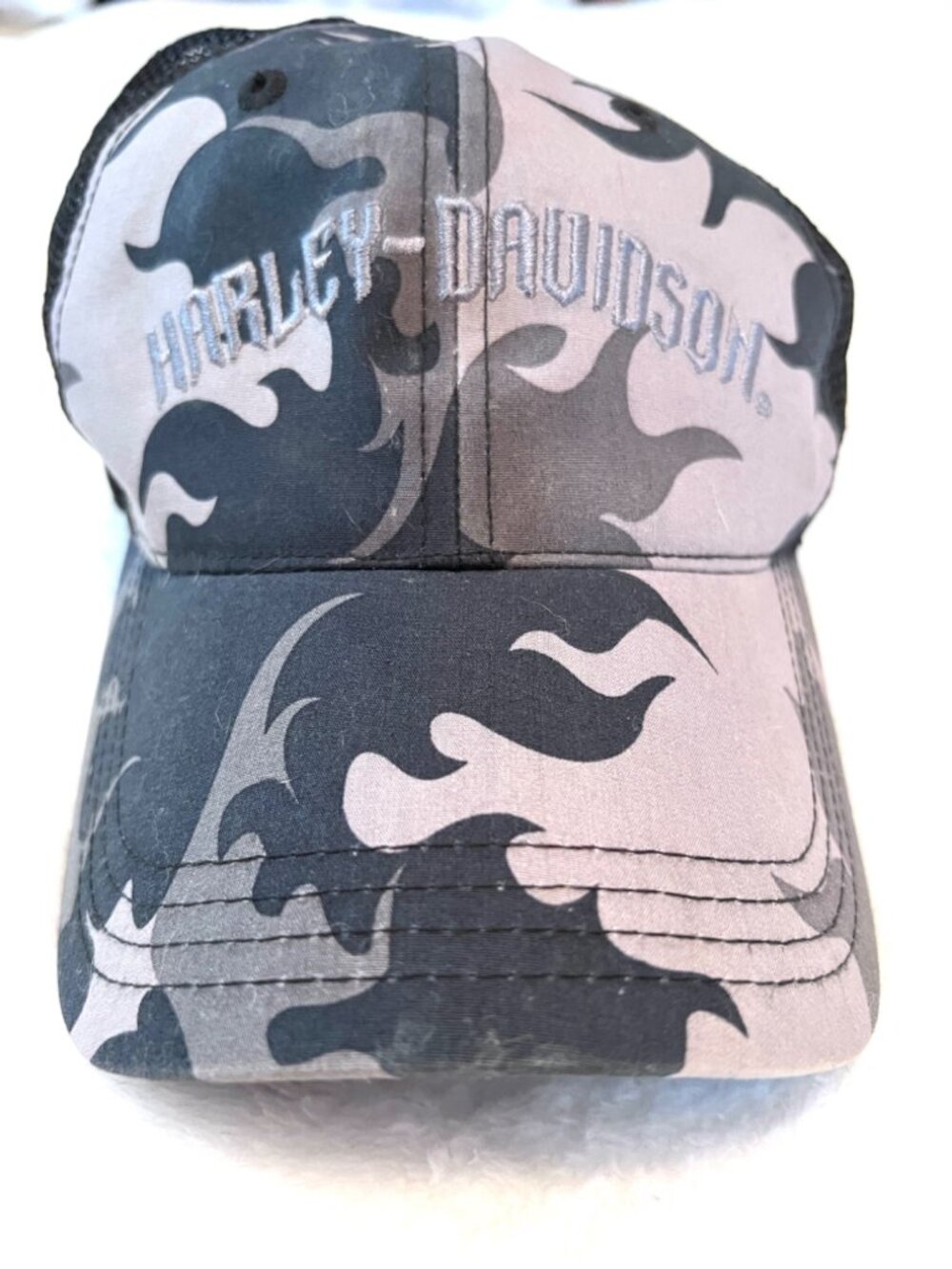 Harley-Davidson Camo Mesh Trucker Cap Adjustable Black & Gray